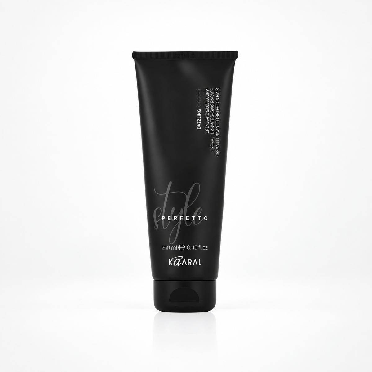Kaaral Style Perfetto Dazzling Straightening Cream Anti-Frizz & Heat Protection – 250 ml hair styling cream for smooth, straight hairstyles with frizz control and heat protection.